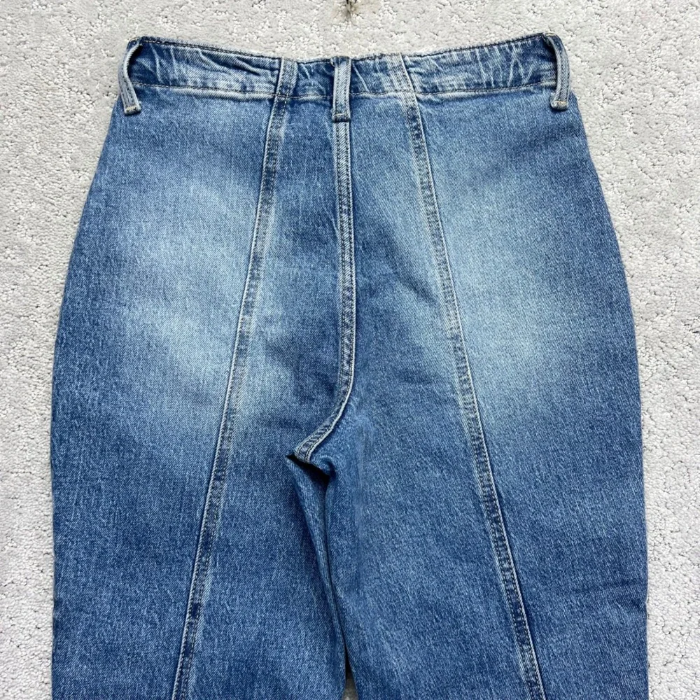 Edgely Jeans Womens Size 4 Blue Denim Stretxh High Rise Flare Seam Front